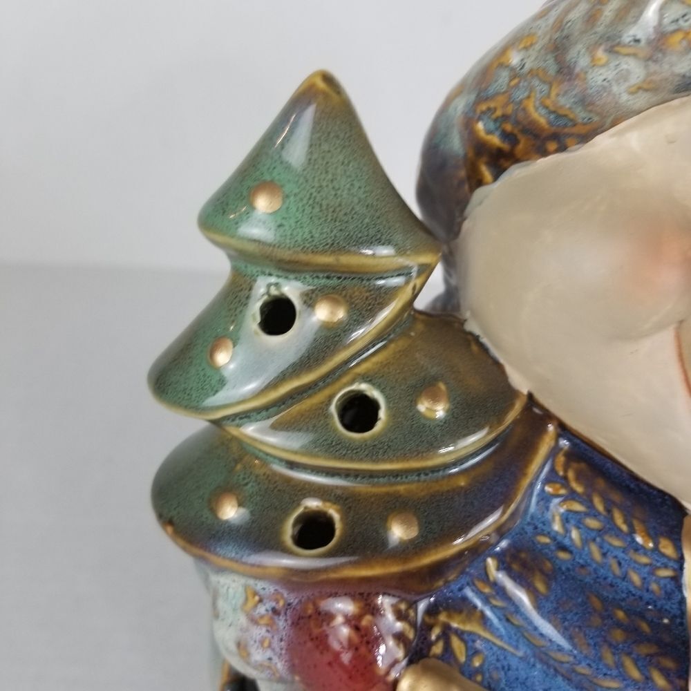 A Snowman and His Tree Ceramic Lamp - Picture 8 of 11
